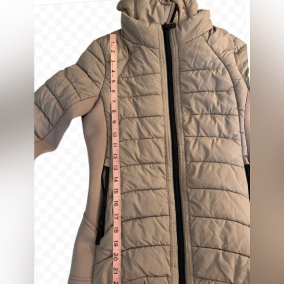 Bernardo Light Tan Eco Plume Women's Puffer Quilted Jacket Size XS - Picture 5 of 14